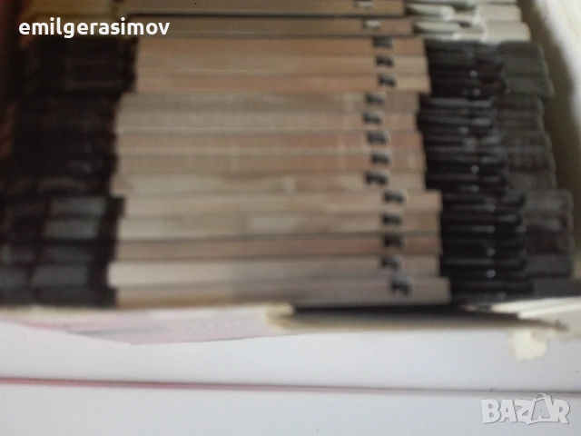 Дискети за компютър и класьор с фонокарти., снимка 10 - Колекции - 54095588