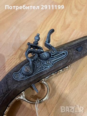 Реплика на кремъклия, снимка 2 - Антикварни и старинни предмети - 53364141