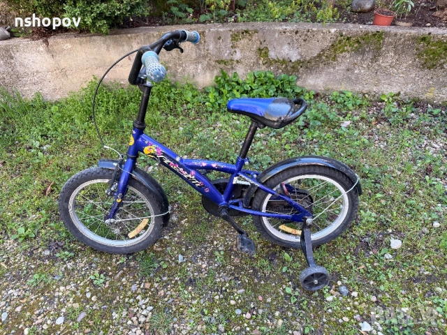 Детски векосипед с помощни колелета 16 цола