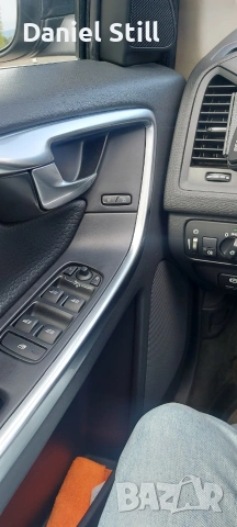 Volvo XC60 2.4D AWD Xenon Automatic 4, снимка 14 - Автомобили и джипове - 53881443