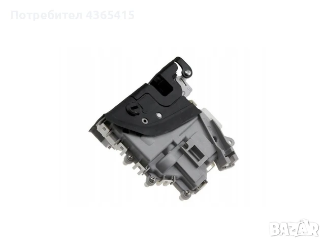 Брава за задна дясна врата Audi A3 8V, снимка 2 - Части - 50696791