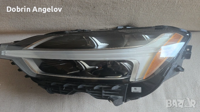 Ляв фар за Volvo XC60 (2017-2024) Full LED. USA модел, перфектно състояние!!!