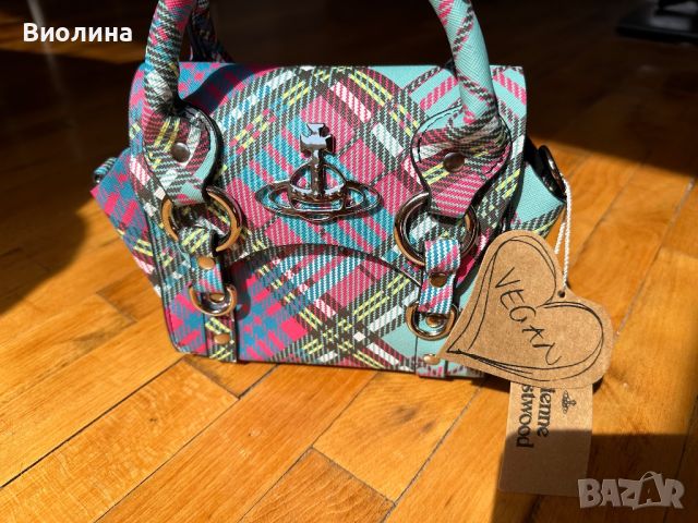 Чанта на Vivienne Westwood, снимка 2 - Чанти - 45899639