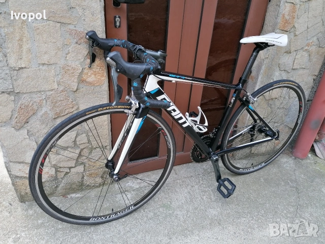 Шосеен GIANT Defy , снимка 11 - Велосипеди - 53386636