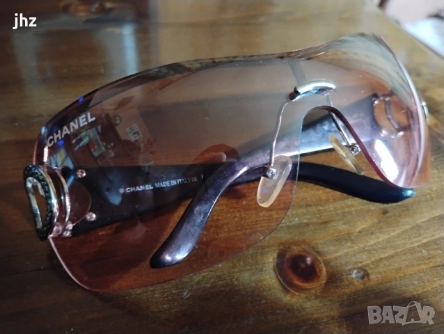 Продавам Дамски Очила 