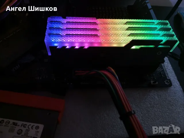 Рам RAM памет LED Corsair 4x8GB 32GB DDR4 2600MHz, снимка 1 - RAM памет - 46999348