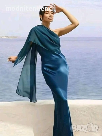 Официална сатенена рокля 