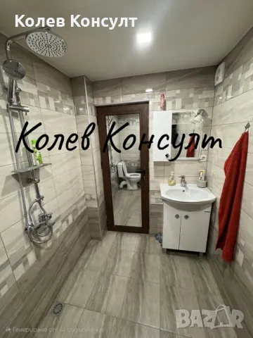 Продавам двуетажна къща в Димитровград, снимка 7 - Къщи - 49511840