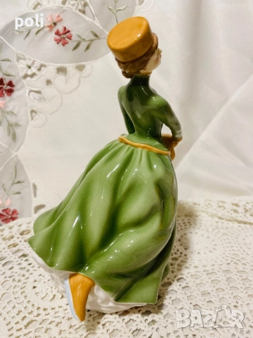 порцеланова статуетка Royal Doulton , снимка 5 - Статуетки - 52401306