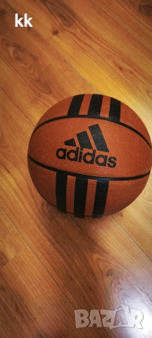 Топка баскетболна