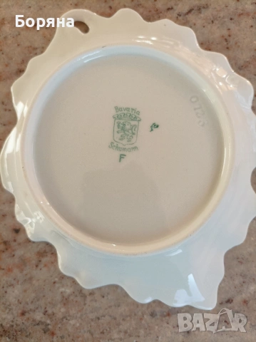 Необикновени порцеланови плата и купи, снимка 12 - Чинии - 54163089