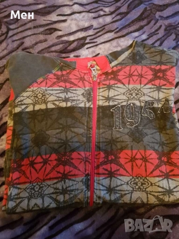 Маркови тениски, блузи, суичъри и ризи и екипи от Америка Nike, Puma, Adidas и много другиЖилетки, снимка 18 - Блузи - 46483360