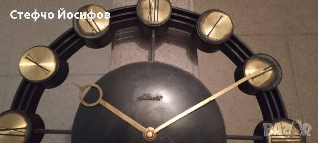 Стенен часовник "Маяк', снимка 3 - Антикварни и старинни предмети - 45357227