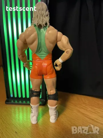 Екшън фигура WWE Mr Perfect Curt Hennig Кърт Хениг Orange Classic Superstars играчка WWF Jakks, снимка 8 - Колекции - 48361593