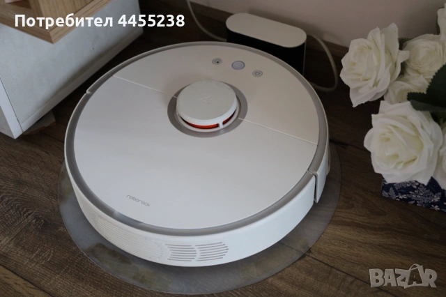 Продавам робот прахосмукачка Xiaomi Roborock S5