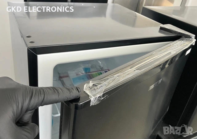 Мини фризер - Tomado / Холандия, снимка 3 - Фризери - 54063470