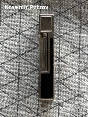 Запалка S.T. Dupont, снимка 2 - Други ценни предмети - 53219642