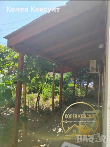 Имот с две къщи гр. Свиленград, снимка 10 - Къщи - 52467136