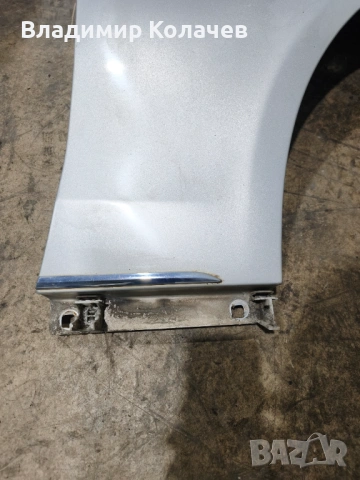 Преден десен калник за Mercedes w212 facelift, снимка 2 - Части - 54175960