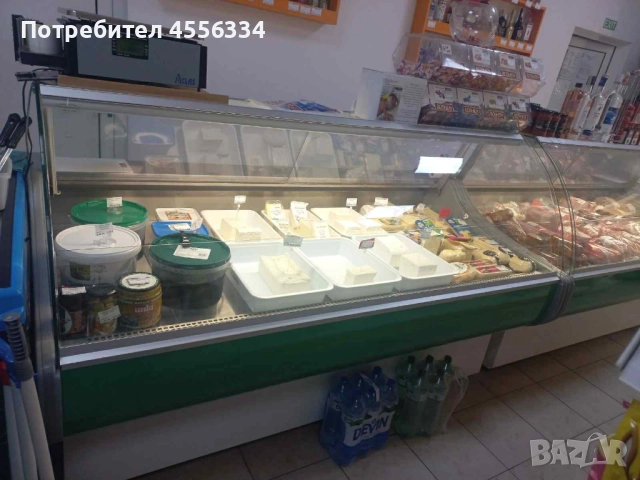 Две щандови хладилни витрини и една вертикална крайстенна, снимка 3 - Оборудване за магазин - 52687434