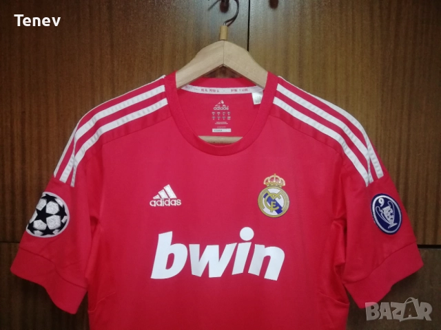 Real Madrid Ronaldo оригинална тениска фланелка червен Реал Мадрид Роналдо Шампионска Лига Adidas , снимка 5 - Тениски - 52931489