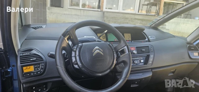 Ситроен Ц4 ПИКАСО - 1.6 HDİe, снимка 5 - Автомобили и джипове - 51256050