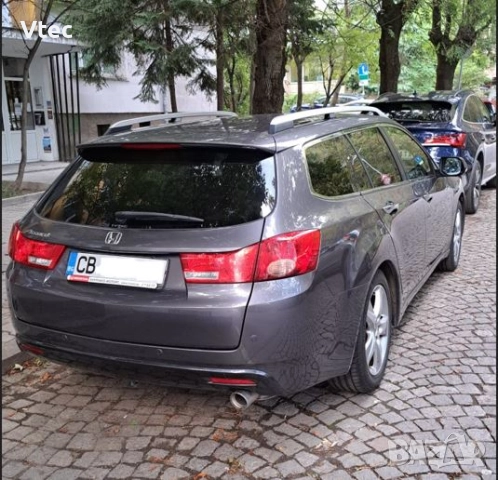 Honda Accord Tourer 2.0 I-VTEC, Lifestyle Facelift, снимка 4 - Автомобили и джипове - 52919000