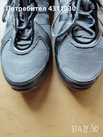 Mаратонки Adidas 40 2/3 номер, снимка 7 - Маратонки - 54280582