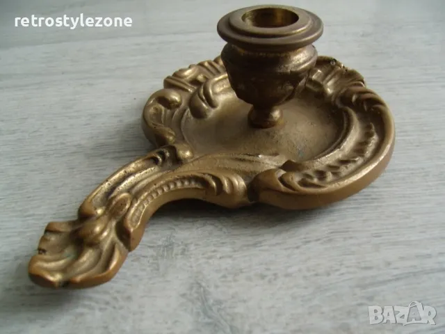 № 8000 стар метален / бронзов свещник   , снимка 3 - Други ценни предмети - 49979472