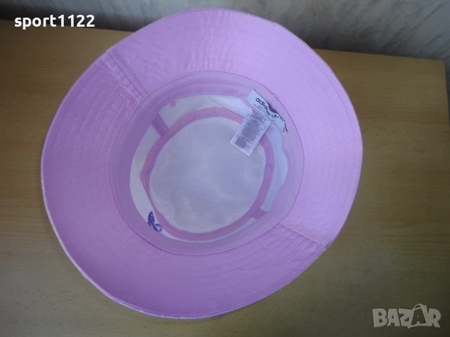 Adidas/нова дамска шапка, снимка 4 - Шапки - 51290539