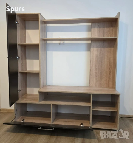 Секция ИВА /дъб сонома, венге/, снимка 2 - Секции и витрини - 53875047