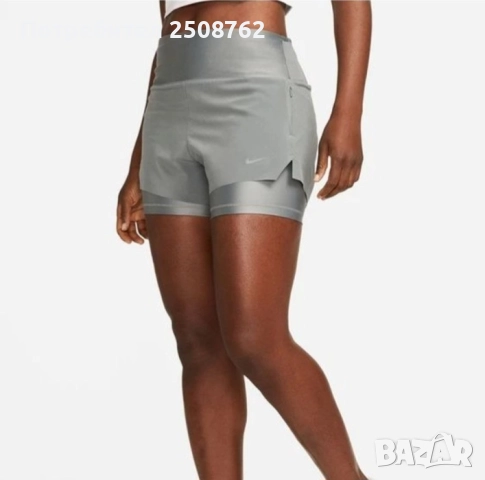 Оригинални къси панталонки с клин Найк 
