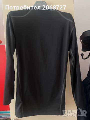 Nike блуза, снимка 4 - Спортни дрехи, екипи - 45585536