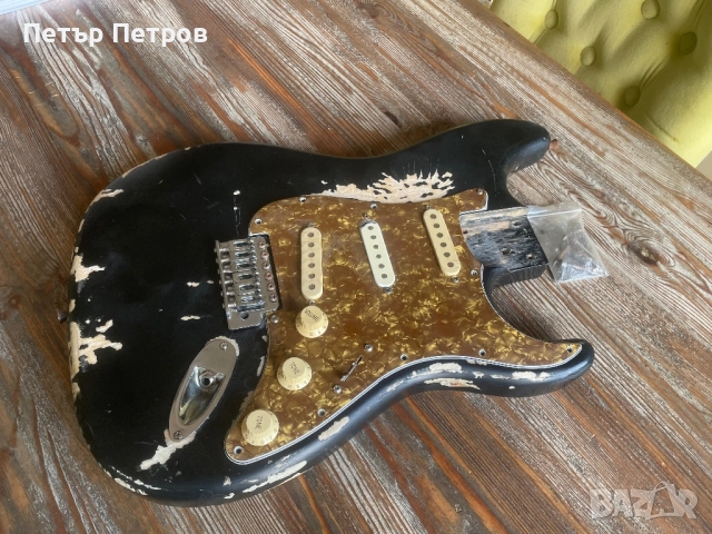 Тяло за китара, снимка 1