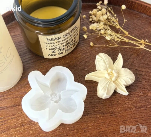 Орхидея Фаленопсис цвете среден размер дълбок силиконов молд форма фондан шоколад гипс смола сапун, снимка 2 - Форми - 52808682