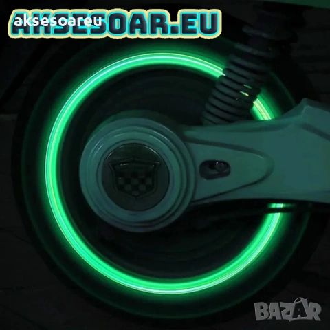 Комплект нови 16 бр. светещи капачки за вентили, флуоресцентни нощни светещи за декорация на кола, снимка 3 - Аксесоари и консумативи - 53901427