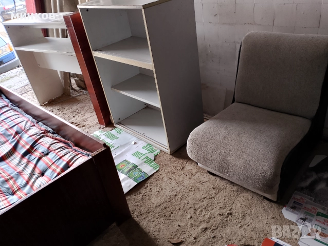 Маса, легла, шкафове и друго обзавеждане , снимка 2 - Маси - 52702690