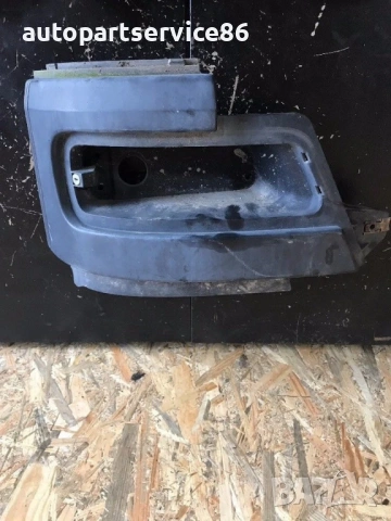 Преден десен декоративен ъгъл за Mercedes Atego (1998-2006) Genuine A9738800105