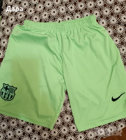 Футболен екип Меси + подарък тениска на Роналдо , снимка 2 - Футбол - 49983004