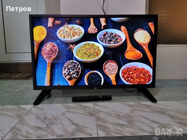 Tелевизор JVC 32" LED HD READY РЕЗОЛЮЦИЯ - 1366 x768 , снимка 2 - Телевизори - 47510625