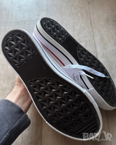 Нови бели кецове, снимка 6 - Кецове - 52180290