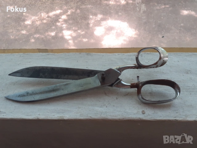 Голяма маркова шивашка ножица страхотен ряз
