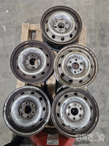 Джанти iveco daily , снимка 2 - Гуми и джанти - 52513440