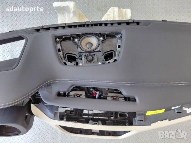 Арматурно табло за BMW 7 G11 G12 с Head Up Г11 Г12 , снимка 5 - Части - 51617613