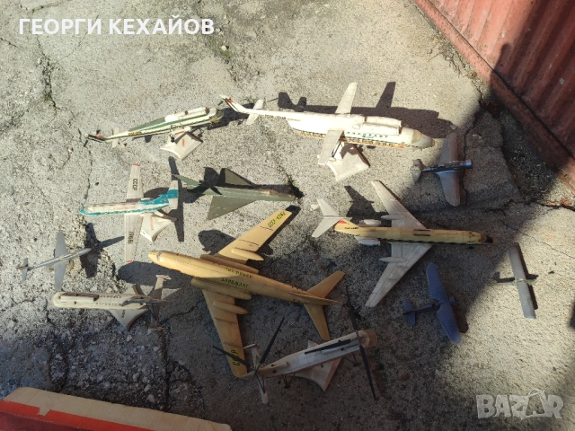 стари детски игри и модели на самолети и хеликоптери , снимка 5 - Антикварни и старинни предмети - 52062858
