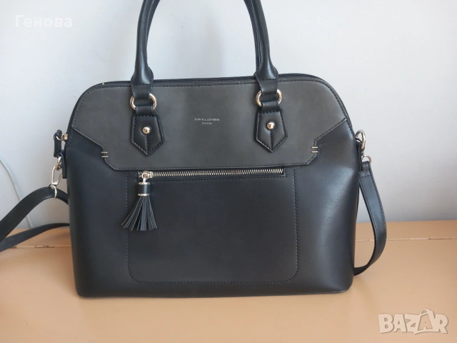 Дамска чанта