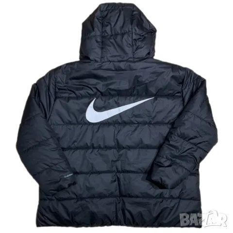 Оригинално дамско яке Nike Sportswear Therma-Fit | XXL размер, снимка 2 - Якета - 47090169