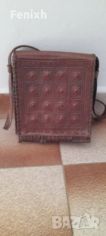 Красива изработка от естествена кожа чанта , снимка 4 - Чанти - 54189102