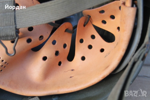 Стара Немска военна каска , снимка 8 - Антикварни и старинни предмети - 53710754