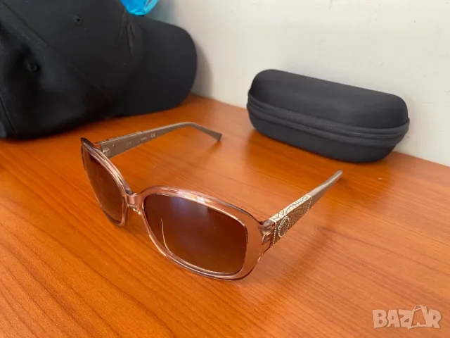 Дамски слънчеви очила Guess 